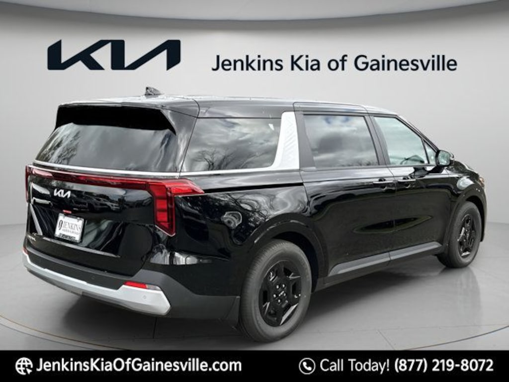 New 2026 Kia Carnival LXS Minivan/Van