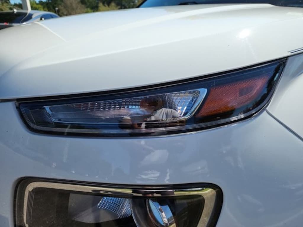 Used 2024 Hyundai Venue SE SUV