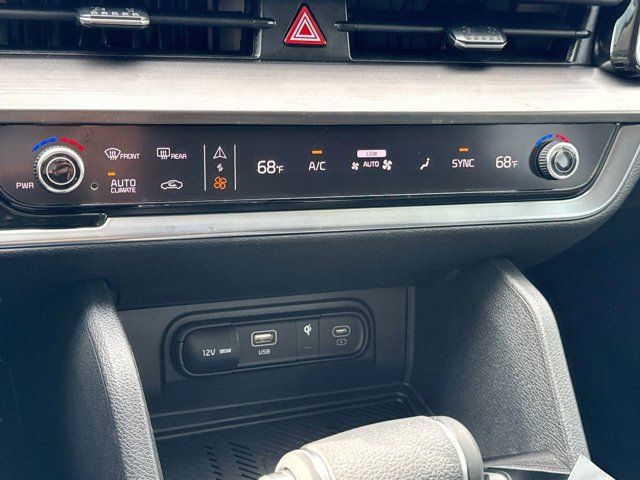 2025 Kia Sportage EX - Photo 21
