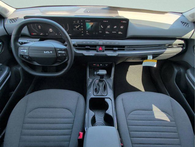 2025 Kia K4 EX - Photo 31
