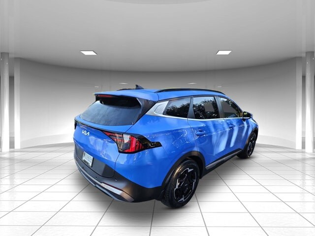 2026 Kia Sportage EX photo 2