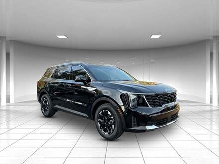2025 Kia Sorento S SUV