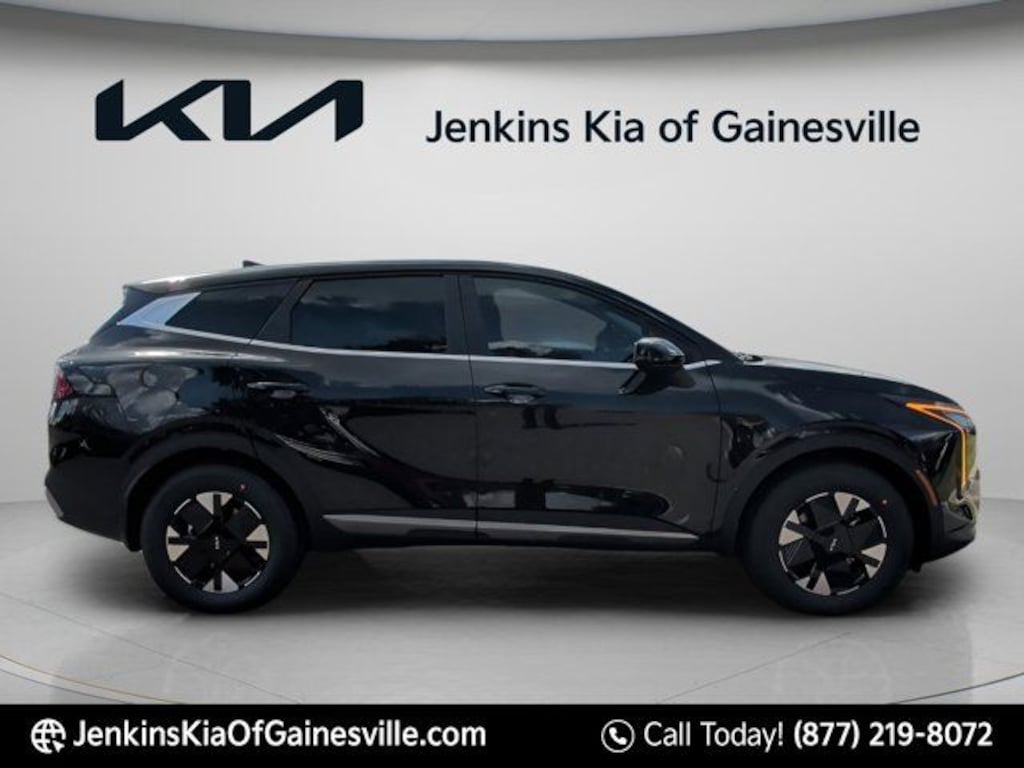 New 2026 Kia Sportage Hybrid LX SUV