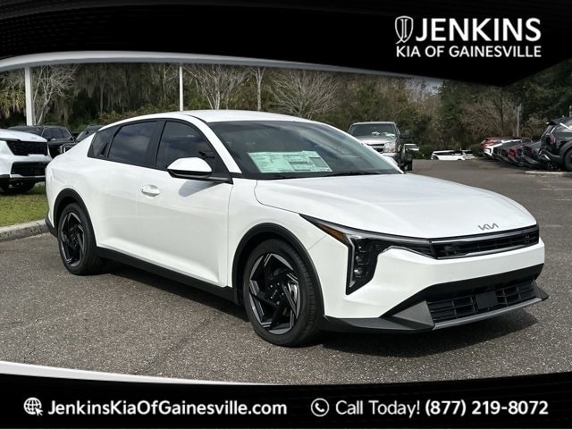 2025 Kia K4 EX's photo