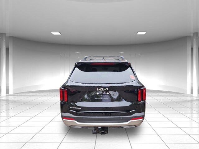 2026 Kia Sorento EX photo 3