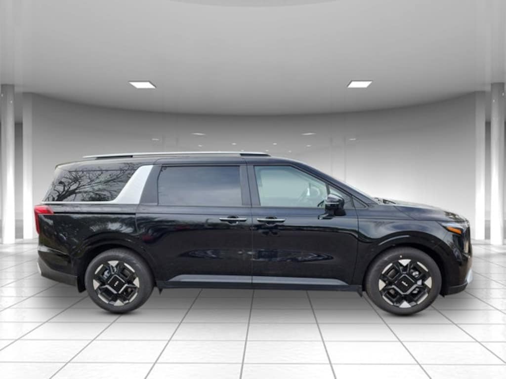 New 2026 Kia Carnival EX Minivan/Van