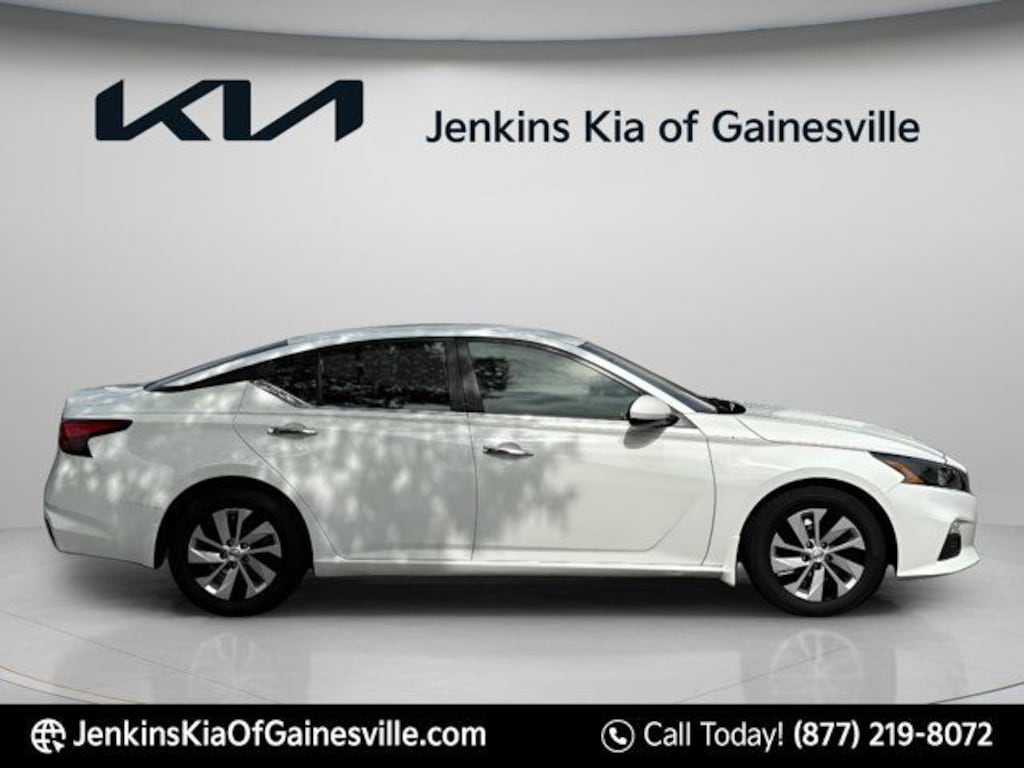 Used 2022 Nissan Altima 2.5 S Sedan