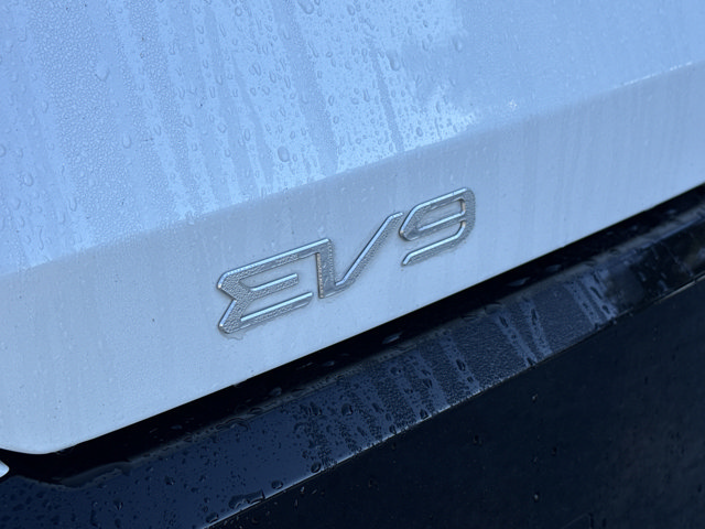 2024 Kia EV9 GT-Line - Photo 14
