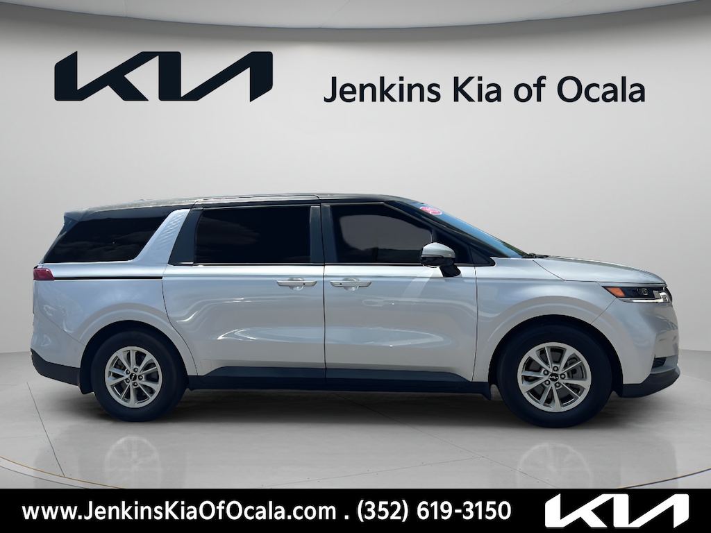 Certified 2023 Kia Carnival LX MPV