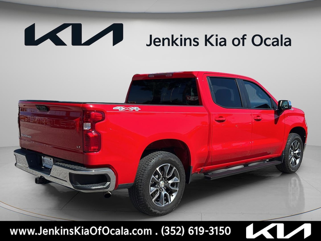 Used 2023 Chevrolet Silverado 1500 LT Truck Crew Cab