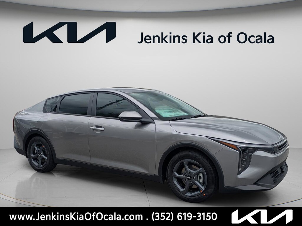 New 2026 Kia K4 LXS Sedan