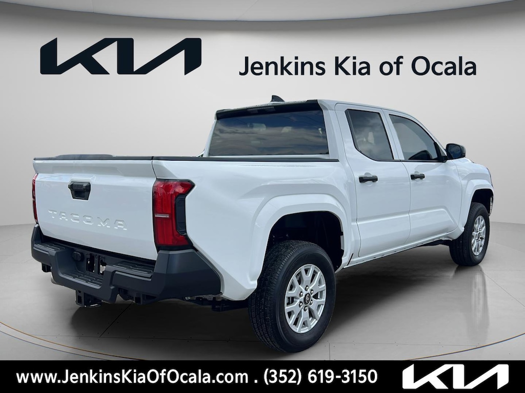 Used 2025 Toyota Tacoma SR Truck Double Cab