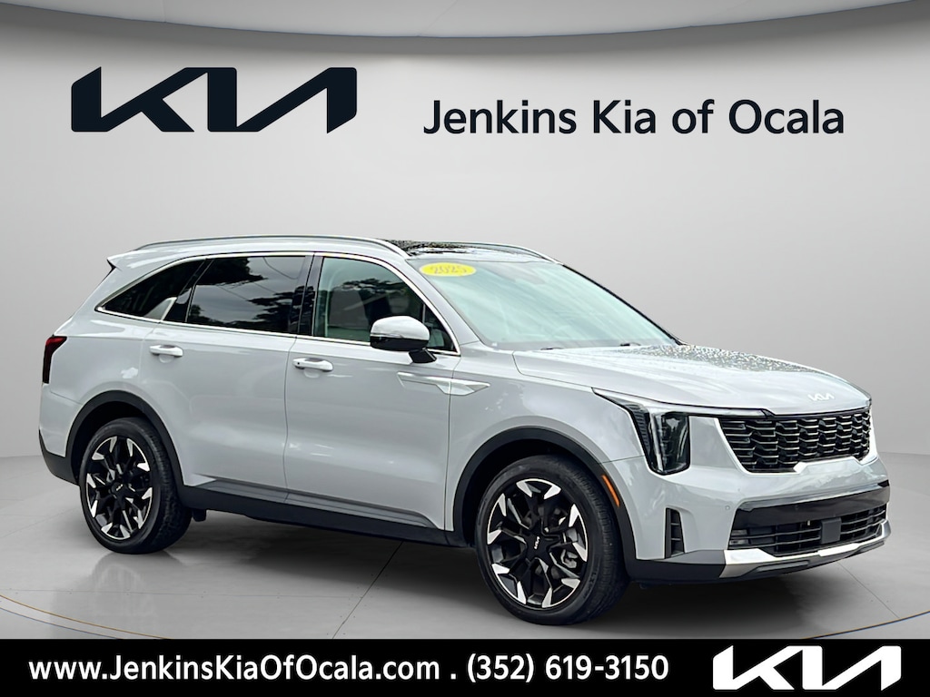 Used 2025 Kia Sorento EX SUV