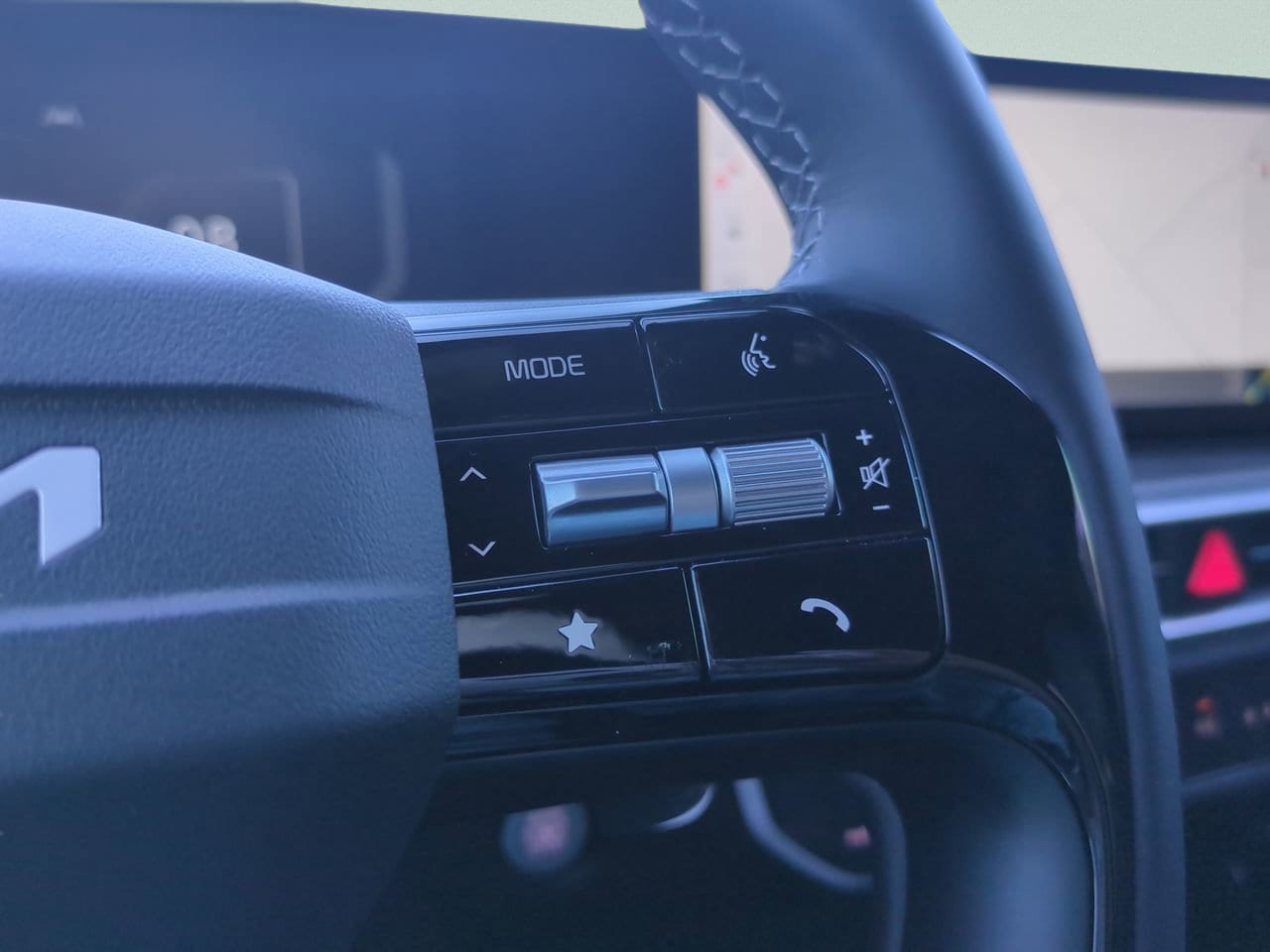 2026 Kia Sorento X-Line SX Prestige - Photo 35