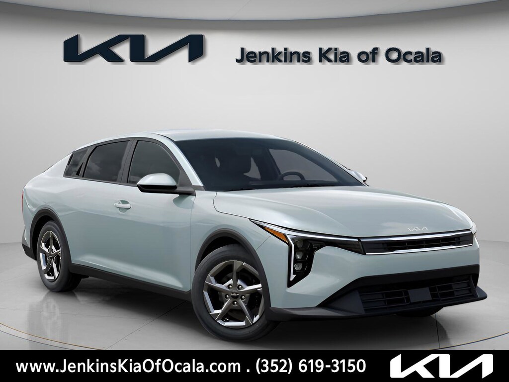New 2026 Kia K4 LXS Sedan