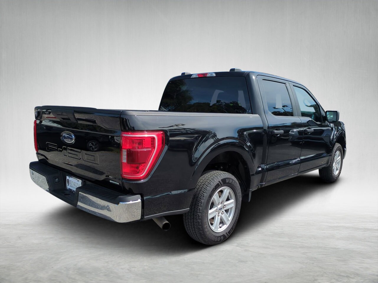 2023 Ford F-150 XLT photo 3