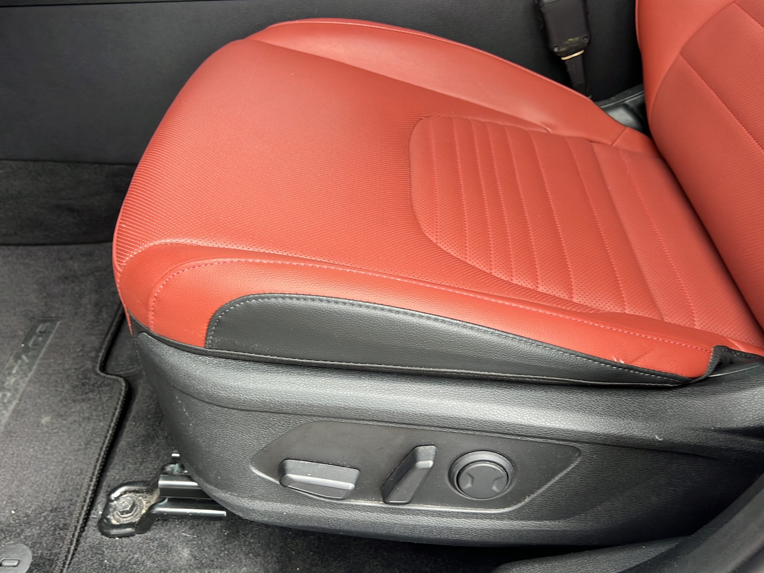 2025 Kia Sportage SX Prestige - Photo 22