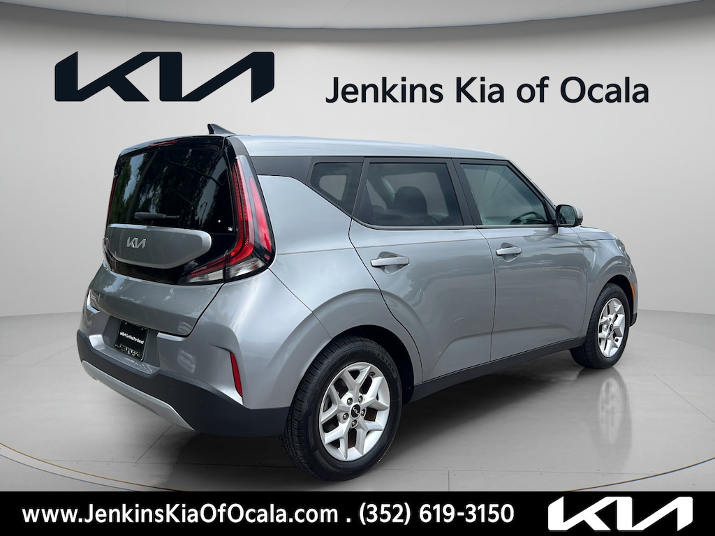 Certified 2023 Kia Soul LX Hatchback