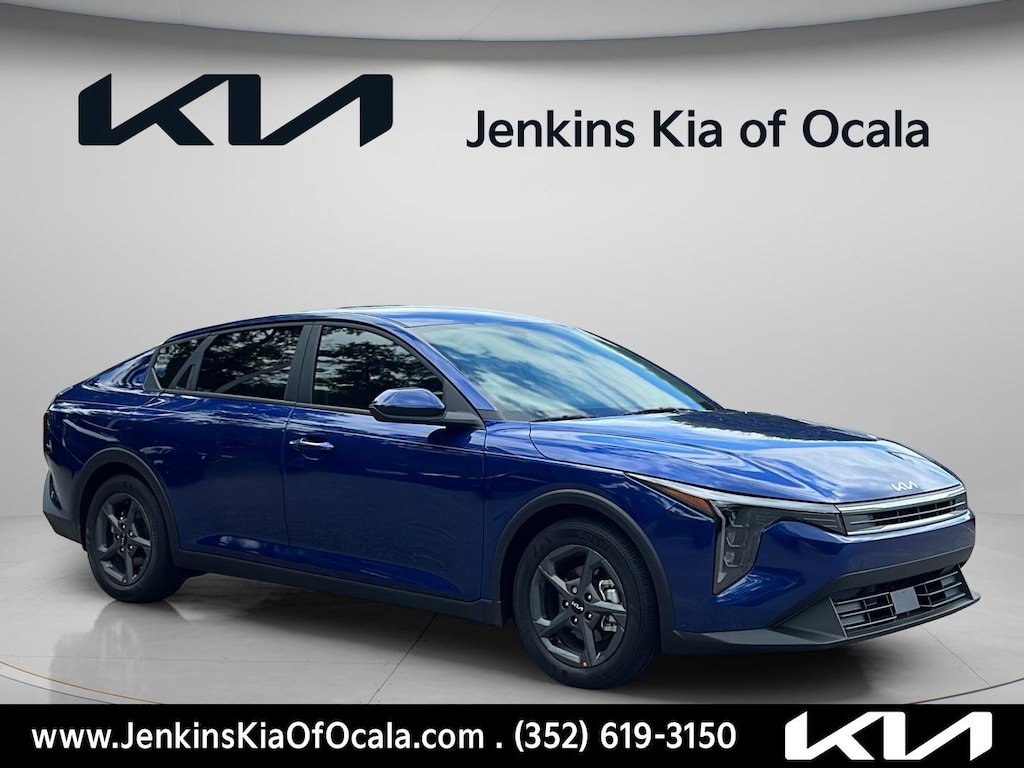 New 2026 Kia K4 LXS Sedan