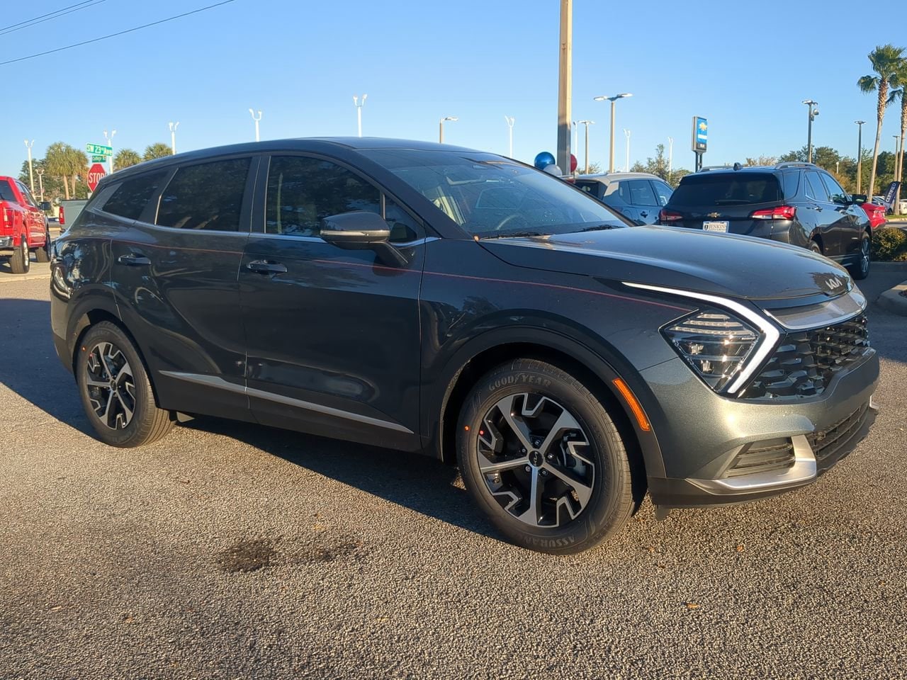 2025 Kia Sportage 2.5 EX AT's photo