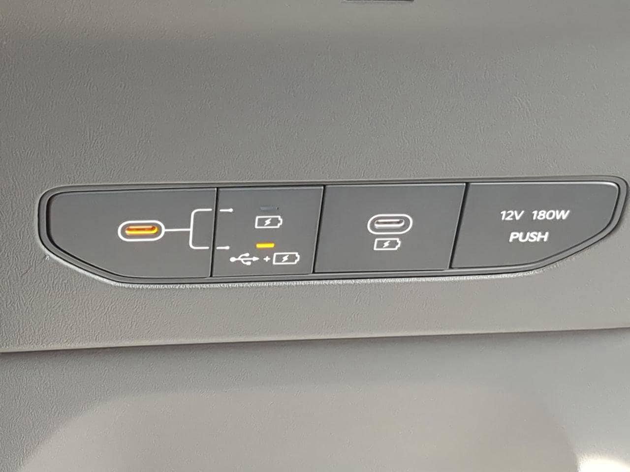 2026 Kia EV9 Light L/R - Photo 23