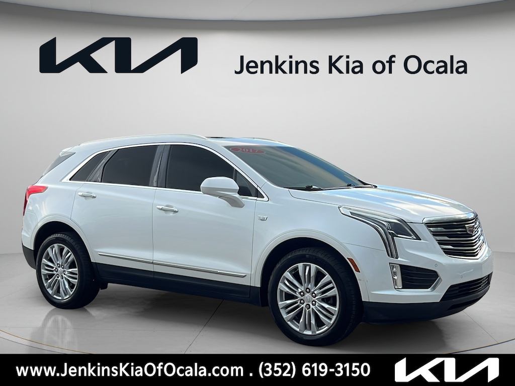 Used 2017 CADILLAC XT5 Premium Luxury FWD SUV