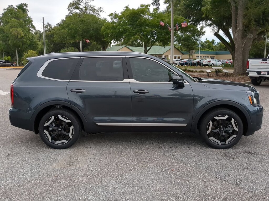 Certified 2023 Kia Telluride S SUV