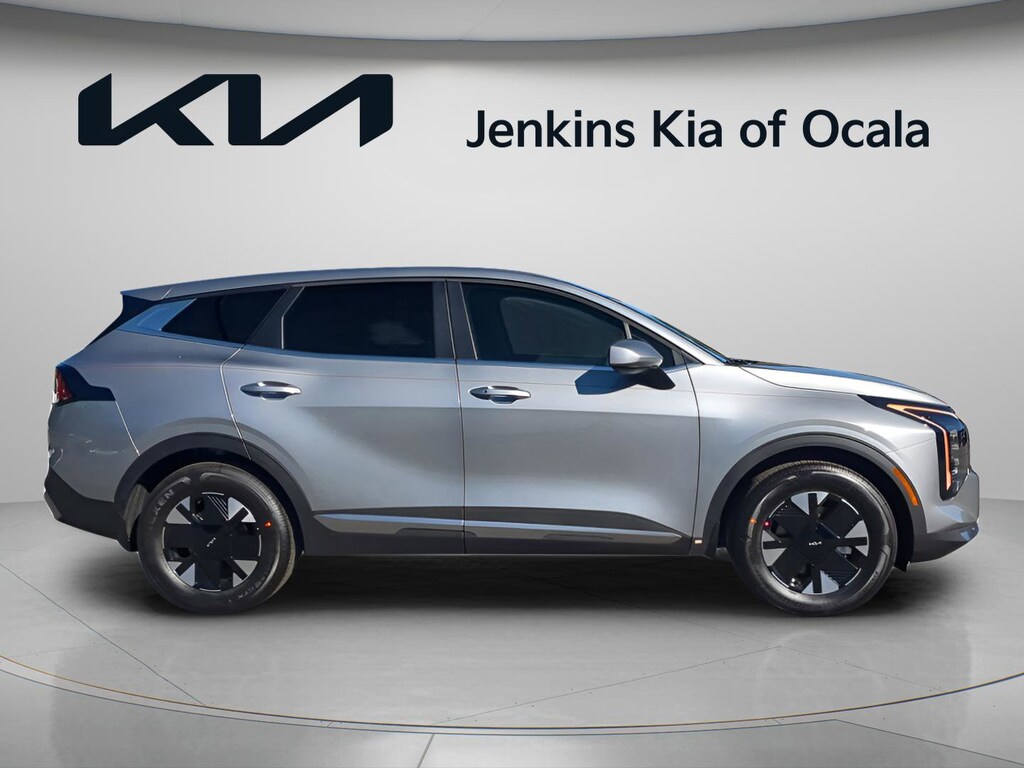 New 2026 Kia Sportage Hybrid LX SUV