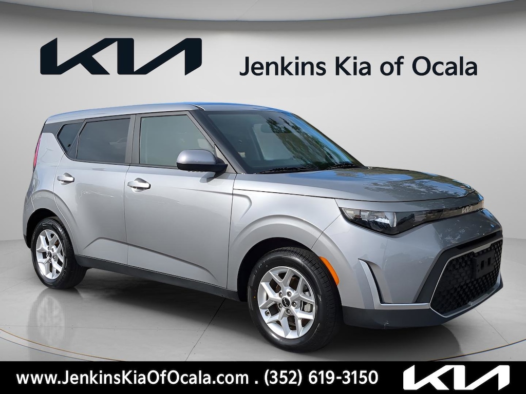 Certified 2023 Kia Soul LX Hatchback