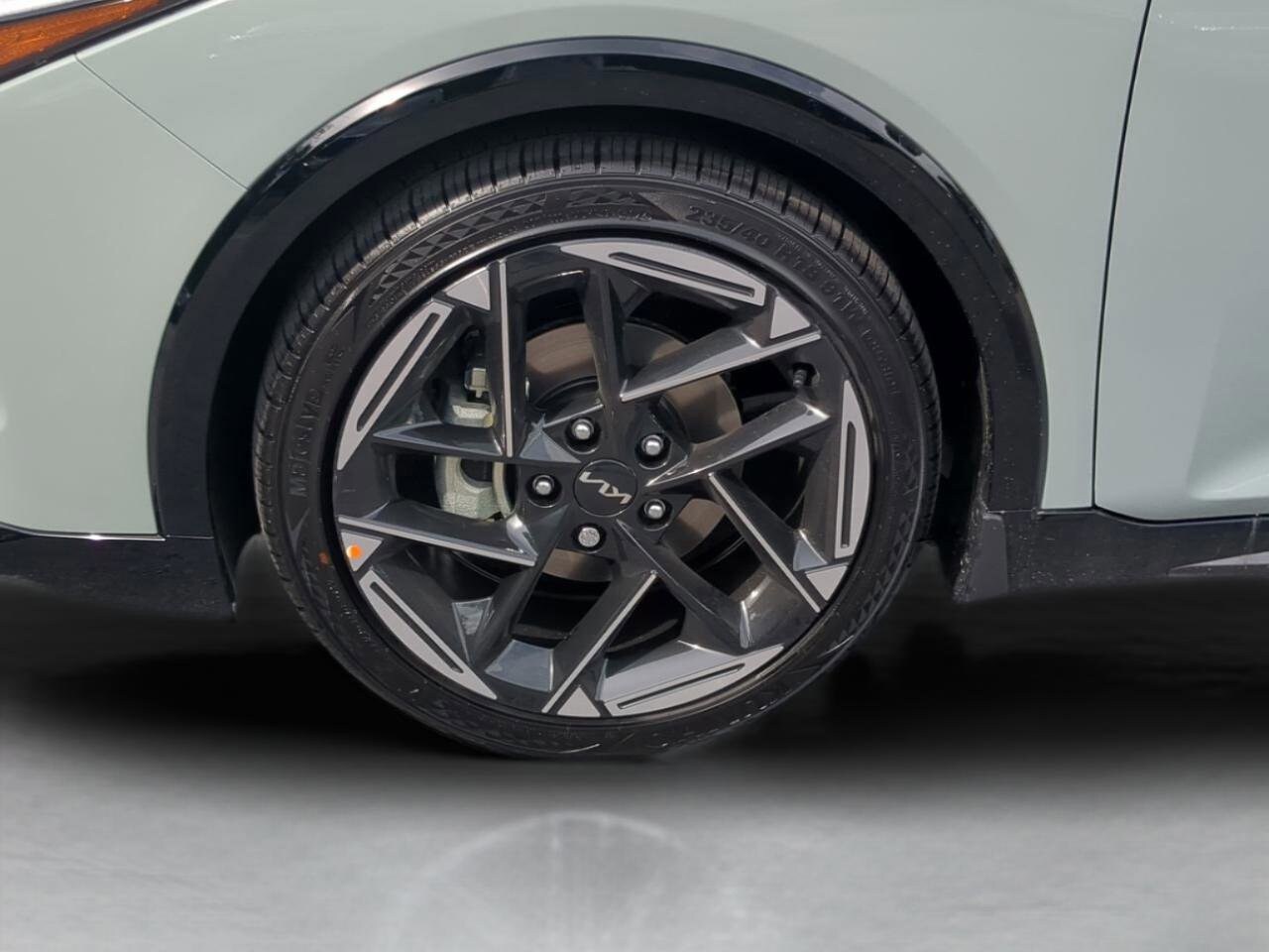 2025 Kia K4 GT-Line - Photo 31