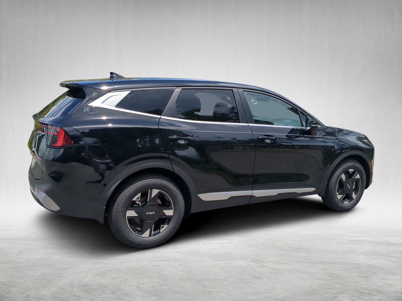2026 Kia Sportage LX photo 3