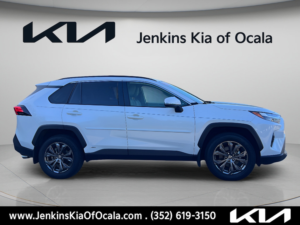 Used 2022 Toyota RAV4 Hybrid Hybrid XLE Premium SUV
