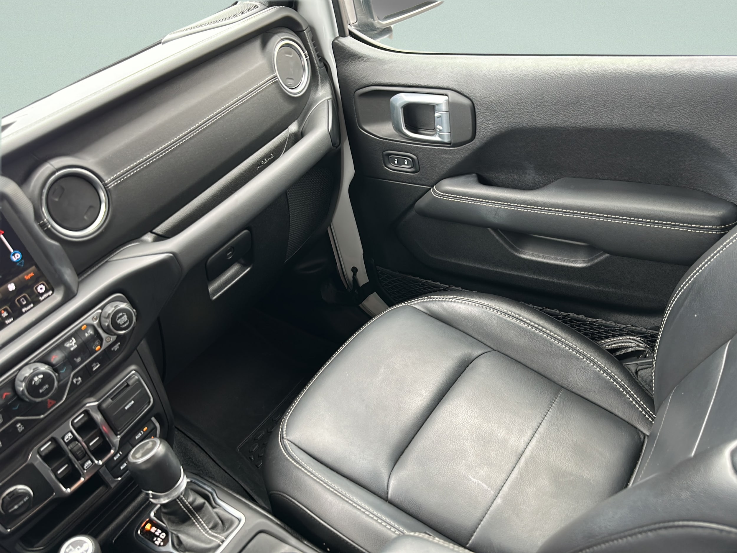 2021 Jeep Wrangler Unlimited Sahara - Photo 17