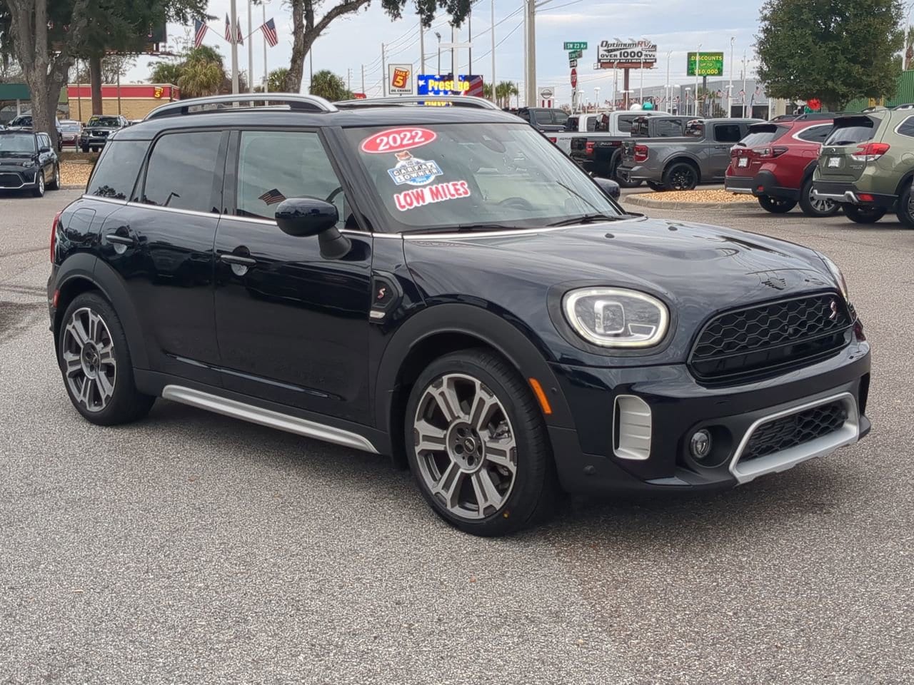 2022 MINI Countryman S's photo