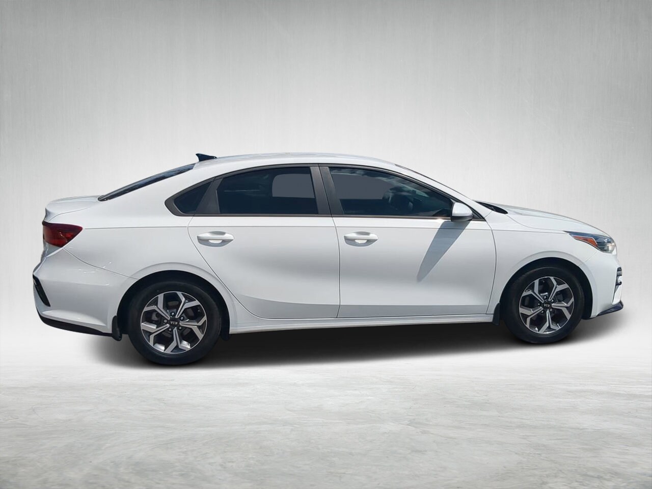 2021 Kia Forte LXS photo 3