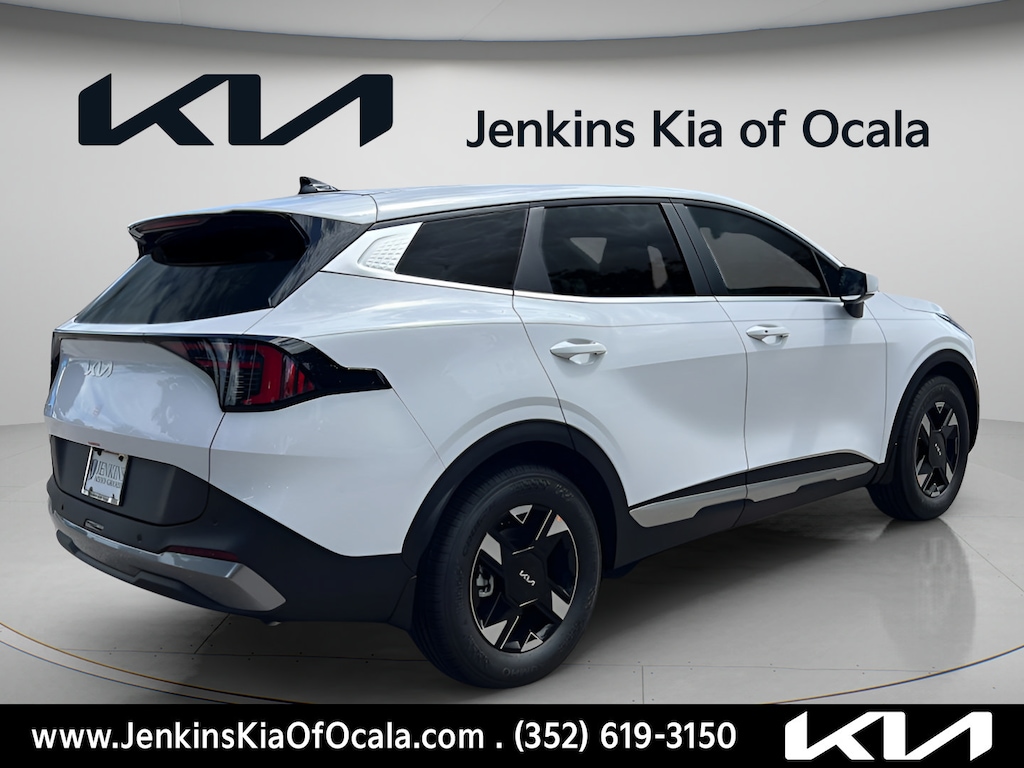 New 2026 Kia Sportage LX SUV
