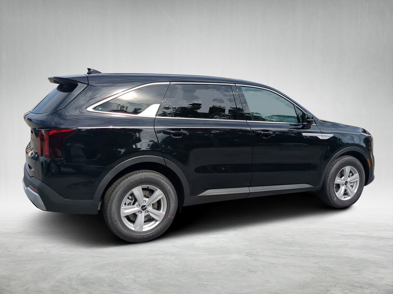 2026 Kia Sorento LX photo 2