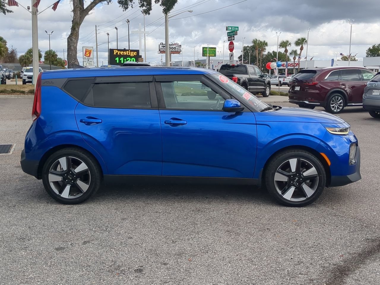 2020 Kia Soul EX photo 2