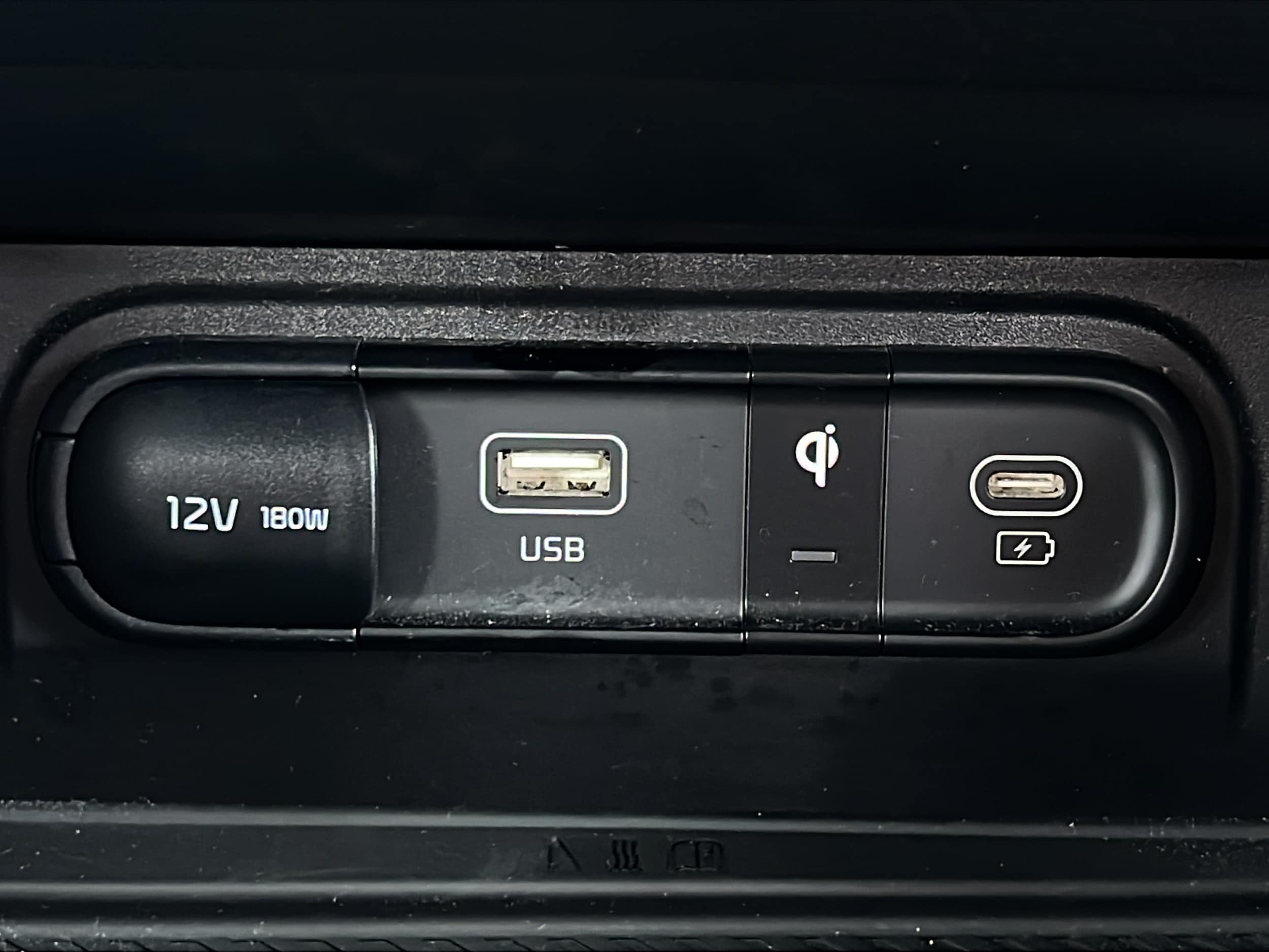 2025 Kia Sportage SX Prestige - Photo 27