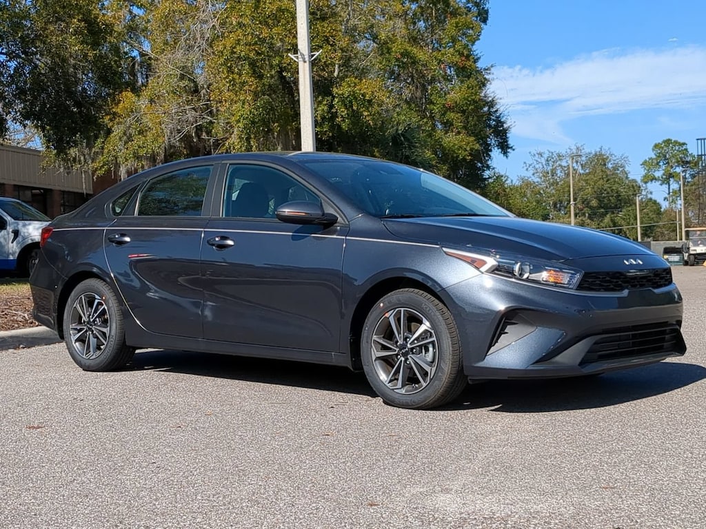Used 2023 Kia Forte LXS Sedan