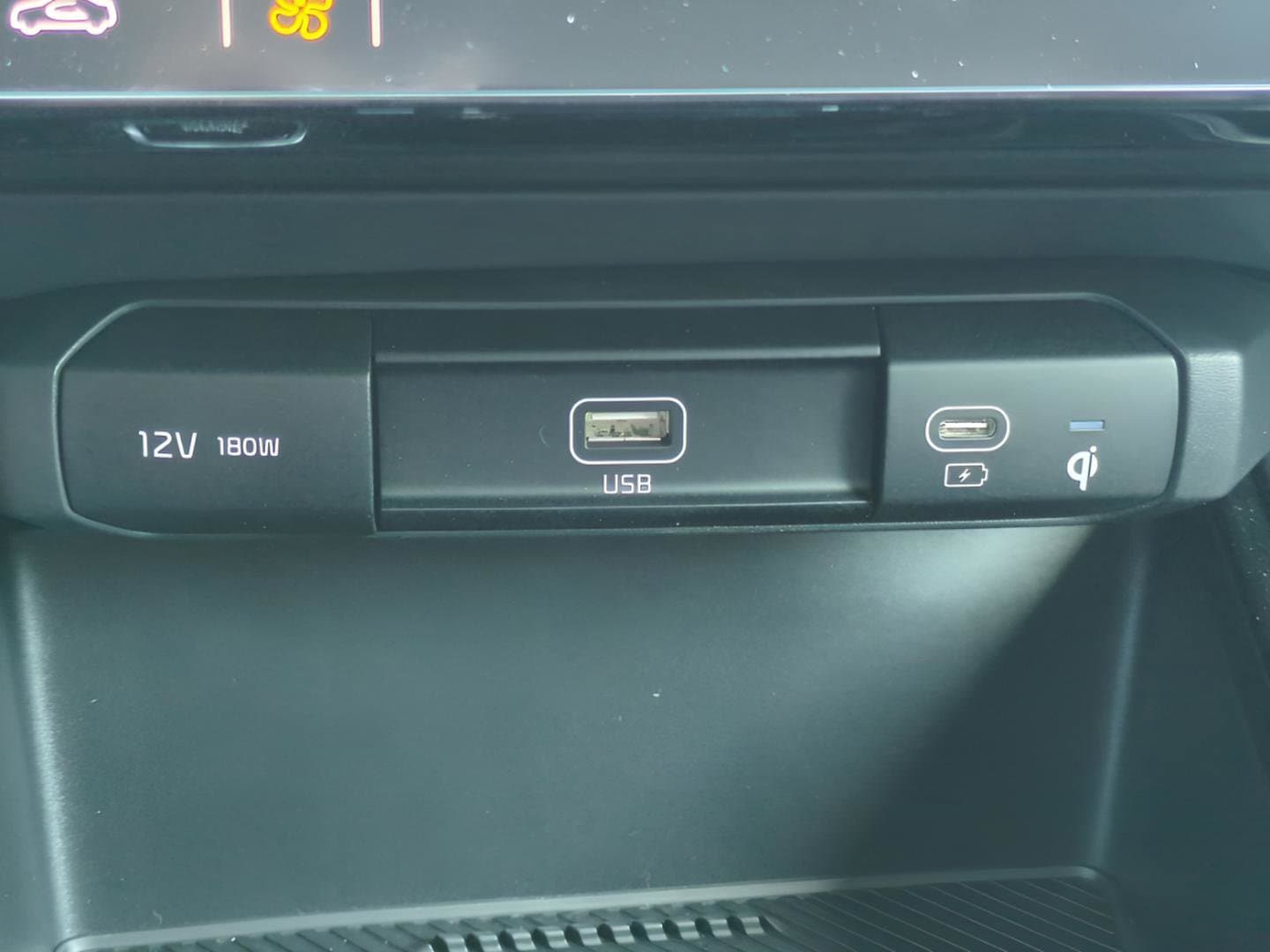 2025 Kia Niro EX Touring - Photo 30