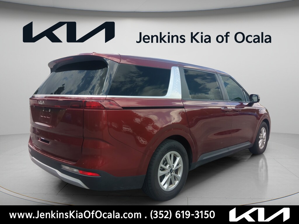 Certified 2024 Kia Carnival LX MPV