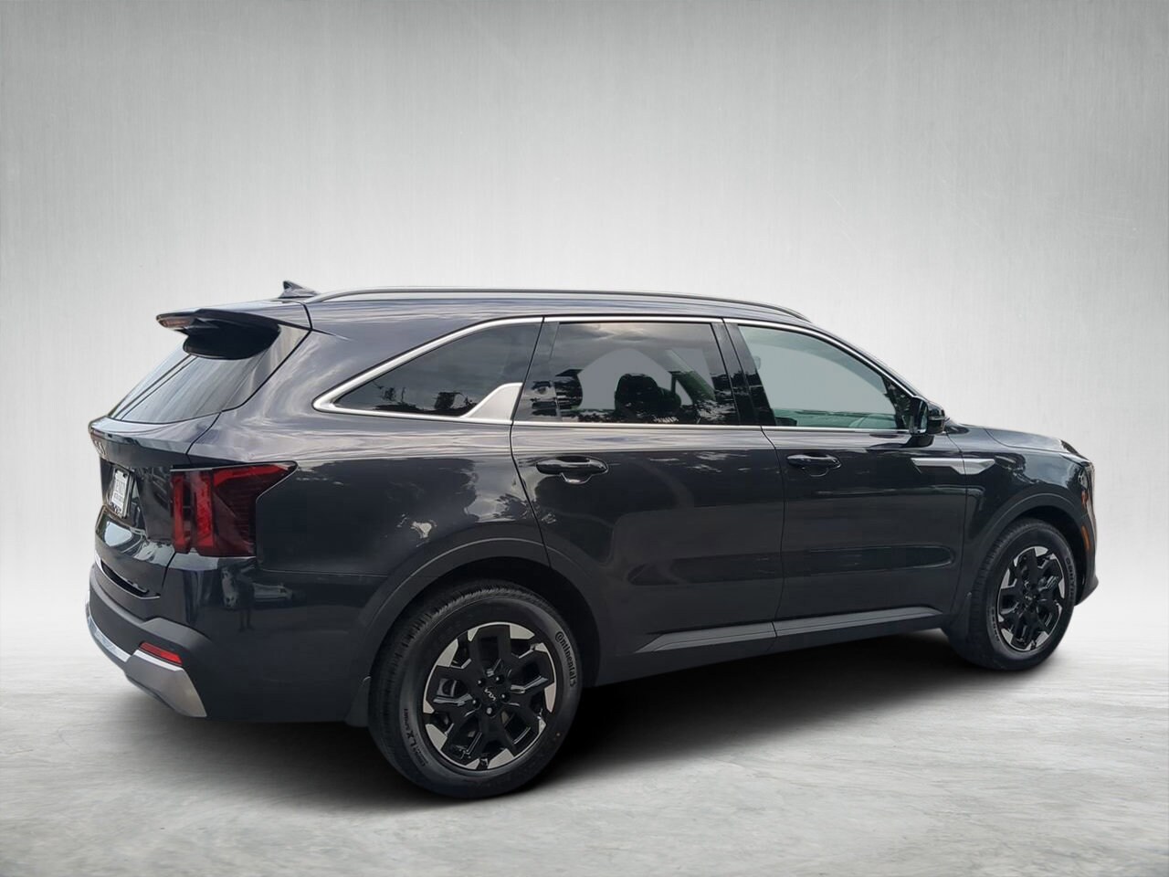 2026 Kia Sorento S photo 3