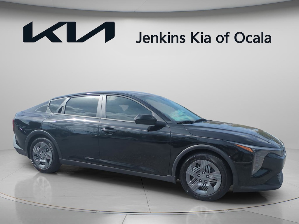 New 2026 Kia K4 LX Sedan