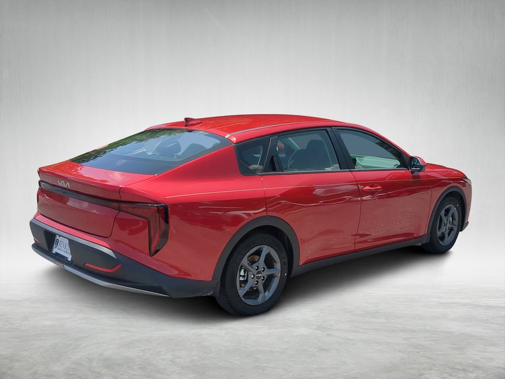 New 2025 Kia K4 LXS Sedan
