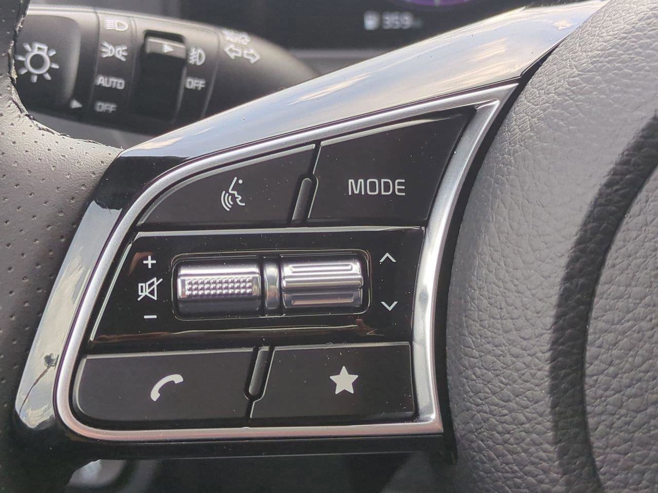 2025 Kia Seltos SX - Photo 34