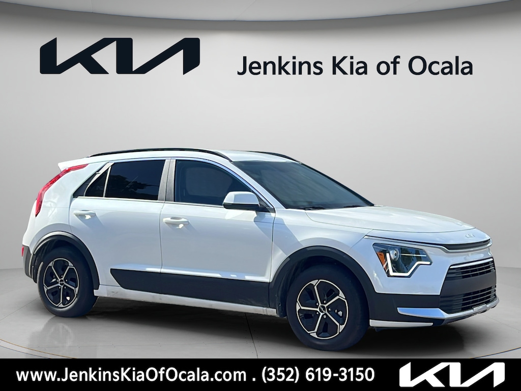 New 2026 Kia Niro LX SUV