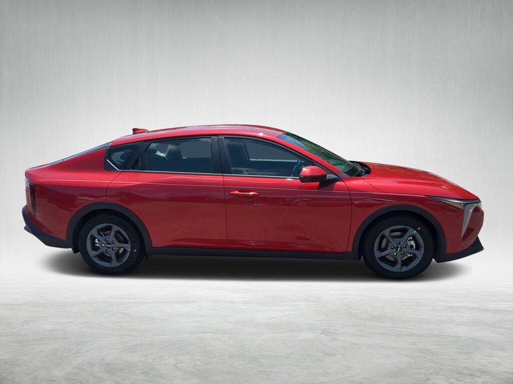 New 2025 Kia K4 LXS Sedan