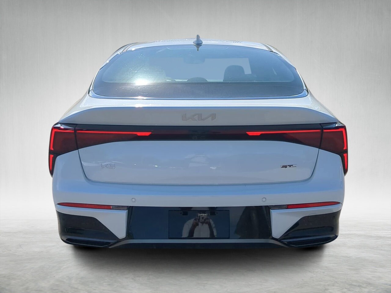 2025 Kia K5 GT-Line photo 4
