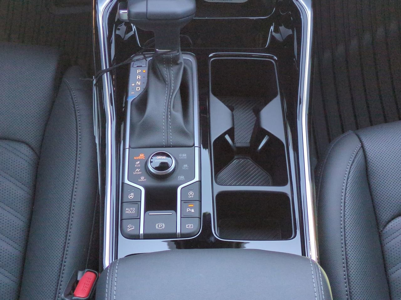 2026 Kia Sorento X-Line SX Prestige - Photo 25